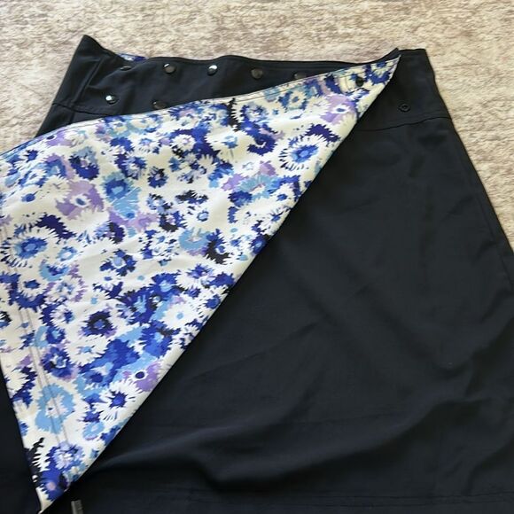 HDE  Reversible Wrap Skirt Swim Coverup Black/Blue Floral Large - Picture 7 of 10